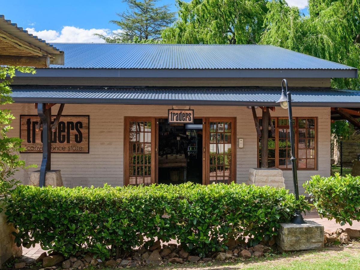 Kiara Lodge Clarens Exterior photo