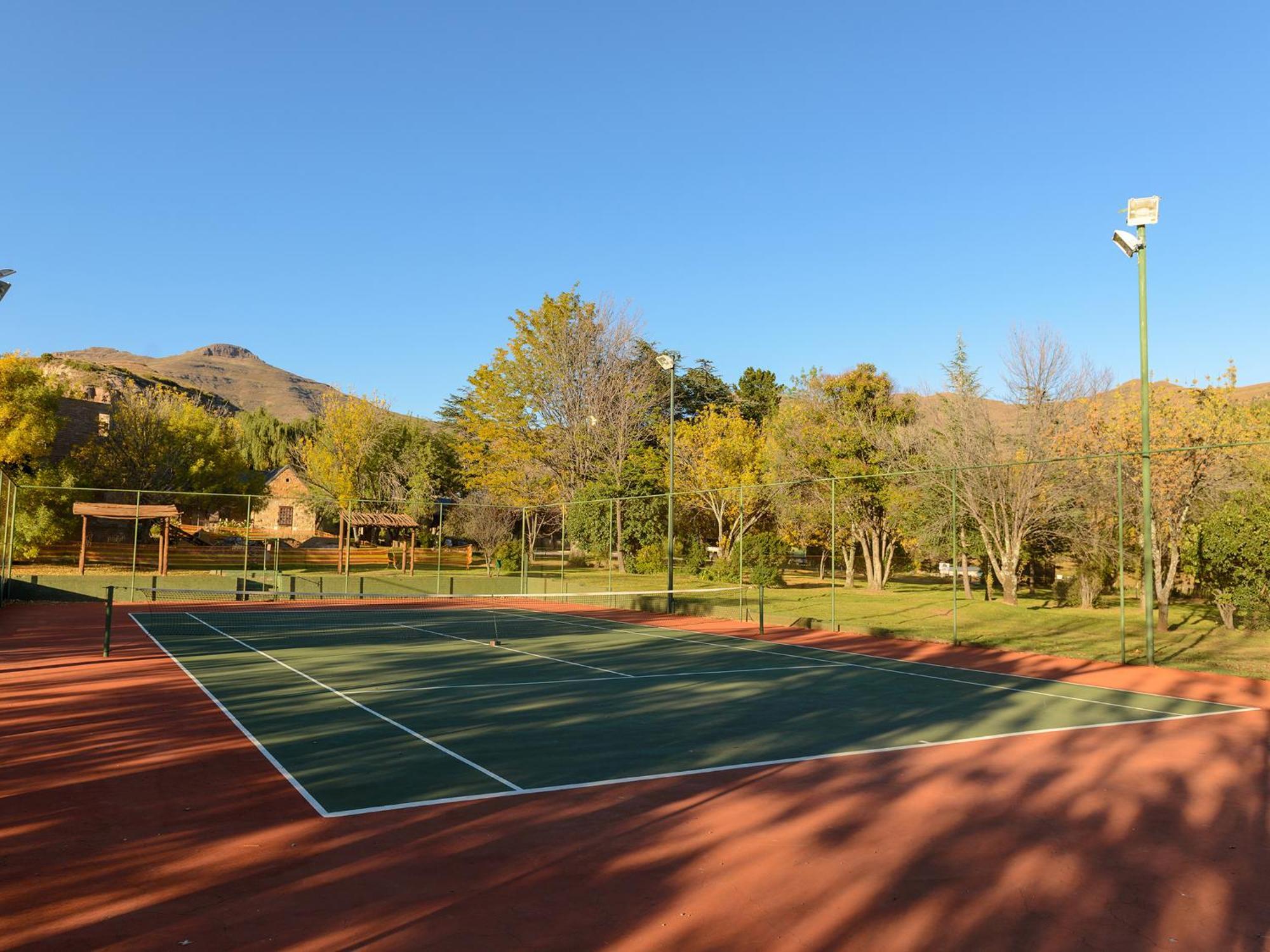 Kiara Lodge Clarens Exterior photo